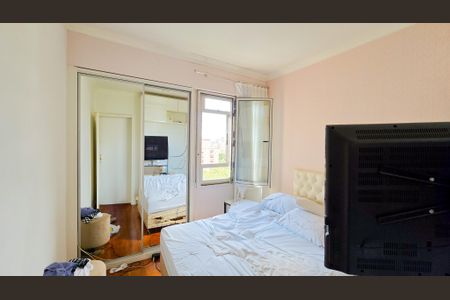 Apartamento à venda com 100m², 3 quartos e 2 vagasQuarto 01