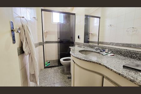 Apartamento à venda com 100m², 3 quartos e 2 vagasBanheiro Social