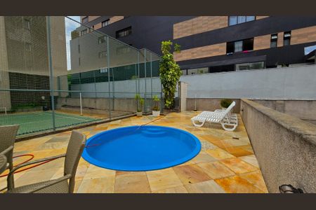 Apartamento à venda com 100m², 3 quartos e 2 vagasÁrea comum - Piscina