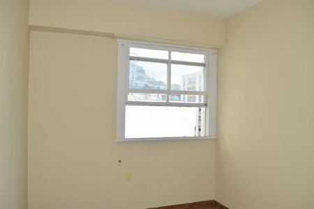 Studio à venda com 33m², 1 quarto e sem vaga Studio à venda com 33m², 1 quarto e sem vagaQuarto