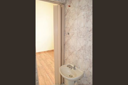 Studio à venda com 33m², 1 quarto e sem vaga Studio à venda com 33m², 1 quarto e sem vagaBanheiro