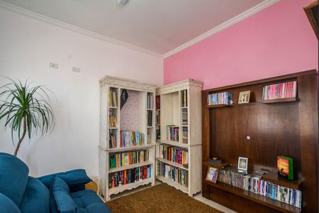 Casa à venda com 255m², 3 quartos e 4 vagasEscritório