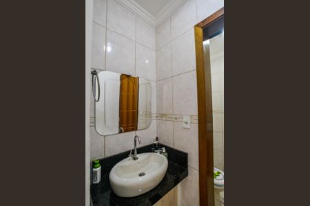 Casa à venda com 255m², 3 quartos e 4 vagasLavabo