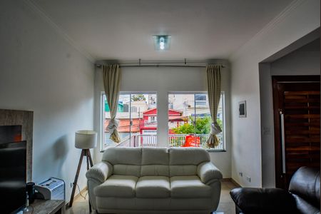 Casa à venda com 255m², 3 quartos e 4 vagasSala