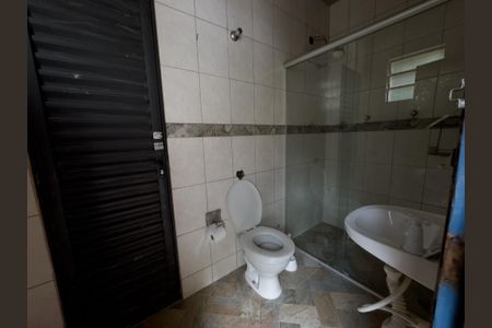 Casa à venda com 200m², 4 quartos e 4 vagasBanheiro de Serviço