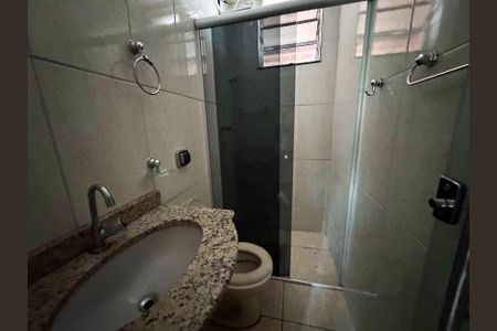 Casa à venda com 200m², 4 quartos e 4 vagasBanheiro