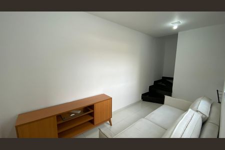 Apartamento à venda com 102m², 2 quartos e 1 vaga Apartamento à venda com 102m², 2 quartos e 1 vagaSala