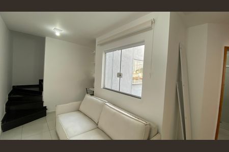 Apartamento à venda com 102m², 2 quartos e 1 vaga Apartamento à venda com 102m², 2 quartos e 1 vagaSala