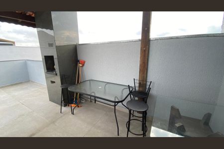 Apartamento à venda com 102m², 2 quartos e 1 vaga Apartamento à venda com 102m², 2 quartos e 1 vagaCobertura