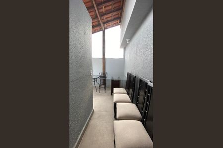 Apartamento à venda com 102m², 2 quartos e 1 vaga Apartamento à venda com 102m², 2 quartos e 1 vagaCobertura