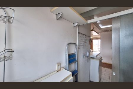 Apartamento à venda com 63m², 2 quartos e 1 vaga Apartamento à venda com 63m², 2 quartos e 1 vagaCozinha e Área de Serviço