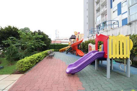Apartamento à venda com 63m², 2 quartos e 1 vagaÁrea comum - Playground