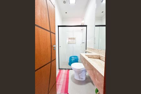Casa à venda com 125m², 2 quartos e 2 vagas Casa à venda com 125m², 2 quartos e 2 vagasBanheiro Suíte 1