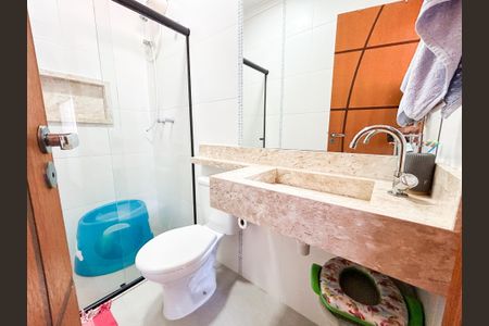 Casa à venda com 125m², 2 quartos e 2 vagas Casa à venda com 125m², 2 quartos e 2 vagasBanheiro Suíte 1