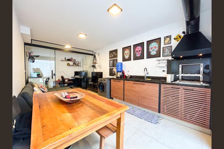 Casa à venda com 125m², 2 quartos e 2 vagas Casa à venda com 125m², 2 quartos e 2 vagasSala de Jantar 2