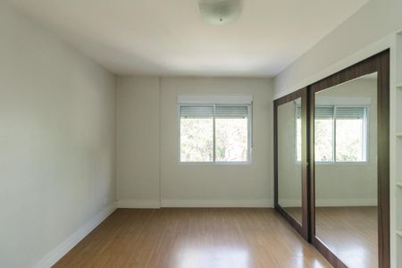 Apartamento à venda com 144m², 3 quartos e 1 vagaSuíte