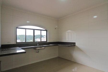 Casa à venda com 240m², 3 quartos e 6 vagas Casa à venda com 240m², 3 quartos e 6 vagasCozinha