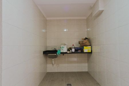 Casa à venda com 240m², 3 quartos e 6 vagas Casa à venda com 240m², 3 quartos e 6 vagasÁrea de Serviço