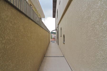 Casa à venda com 240m², 3 quartos e 6 vagas Casa à venda com 240m², 3 quartos e 6 vagasÁrea externa