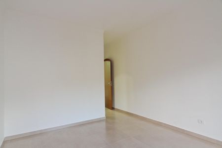 Casa à venda com 240m², 3 quartos e 6 vagas Casa à venda com 240m², 3 quartos e 6 vagasSuíte