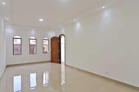 Casa à venda com 240m², 3 quartos e 6 vagas Casa à venda com 240m², 3 quartos e 6 vagasSala