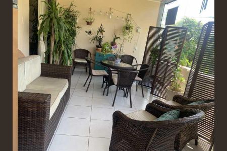 Apartamento à venda com 97m², 2 quartos e 1 vaga