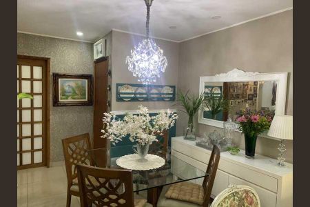 Apartamento à venda com 97m², 2 quartos e 1 vaga