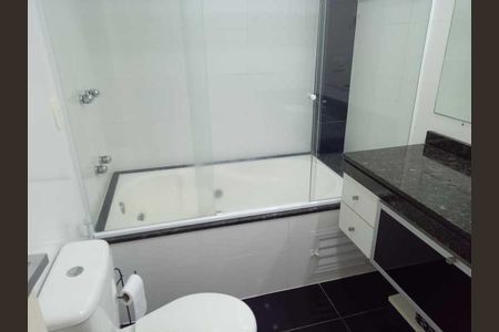 Casa de condomínio à venda com 157m², 4 quartos e 2 vagas