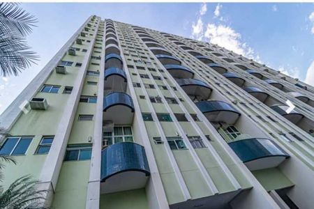 Apartamento à venda com 94m², 2 quartos e 1 vaga