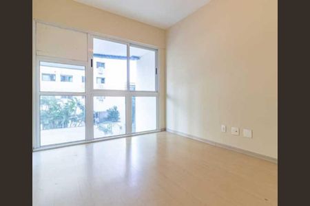 Apartamento à venda com 94m², 2 quartos e 1 vaga