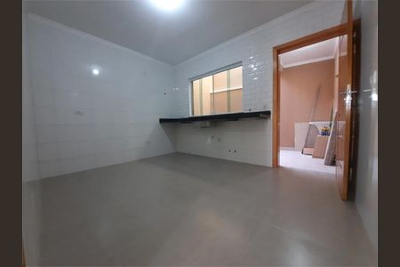 Casa à venda com 90m², 3 quartos e 2 vagas