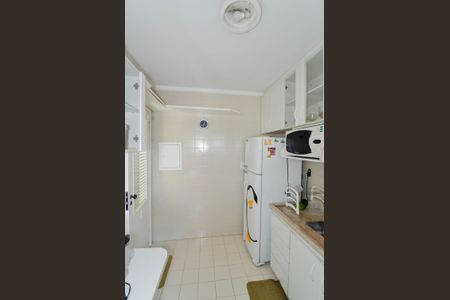Apartamento à venda com 64m², 2 quartos e 1 vaga Apartamento à venda com 64m², 2 quartos e 1 vagaCozinha