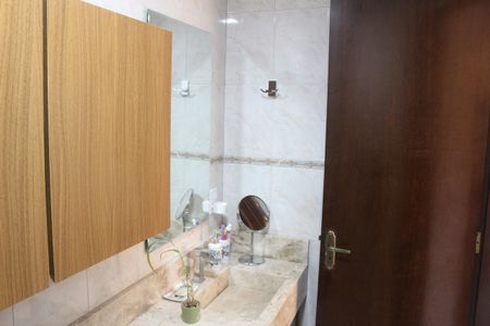 Apartamento à venda com 136m², 3 quartos e 1 vagaBanheiro Social