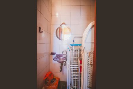 Casa à venda com 300m², 3 quartos e 3 vagas Casa à venda com 300m², 3 quartos e 3 vagasBanheiro de Serviço