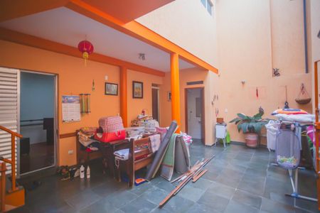 Casa à venda com 300m², 3 quartos e 3 vagas Casa à venda com 300m², 3 quartos e 3 vagasQuintal