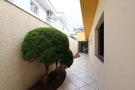 Casa à venda com 200m², 3 quartos e 3 vagasCorredor Lateral
