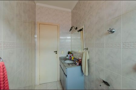 Casa à venda com 165m², 3 quartos e 2 vagas Casa à venda com 165m², 3 quartos e 2 vagasBanheiro da Suíte