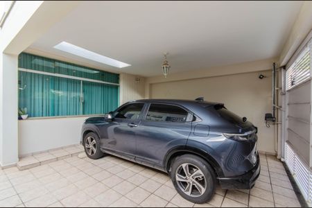 Casa à venda com 165m², 3 quartos e 2 vagas Casa à venda com 165m², 3 quartos e 2 vagasGaragem