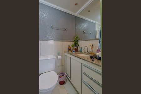 Apartamento à venda com 70m², 3 quartos e 2 vagasBanheiro da Suíte