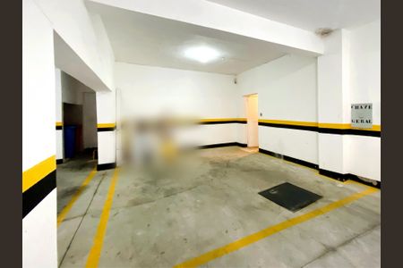 Apartamento à venda com 118m², 4 quartos e 2 vagas Apartamento à venda com 118m², 4 quartos e 2 vagasVagas de garagem