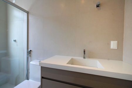 Apartamento à venda com 118m², 4 quartos e 2 vagasBanheiro