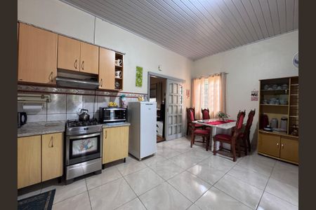 Casa à venda com 158m², 3 quartos e 1 vaga Casa à venda com 158m², 3 quartos e 1 vagaCozinha