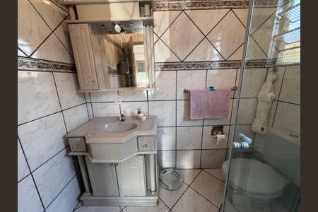 Casa à venda com 158m², 3 quartos e 1 vaga Casa à venda com 158m², 3 quartos e 1 vagaBanheiro da Suíte