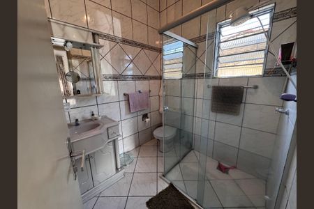 Casa à venda com 158m², 3 quartos e 1 vaga Casa à venda com 158m², 3 quartos e 1 vagaBanheiro da Suíte