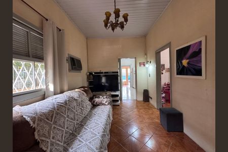 Casa à venda com 158m², 3 quartos e 1 vaga Casa à venda com 158m², 3 quartos e 1 vagaSala
