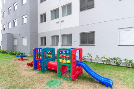 Apartamento à venda com 40m², 2 quartos e sem vagaÁrea Comum - Playground