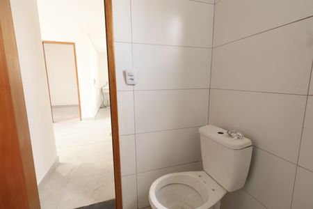 Apartamento para alugar com 45m², 2 quartos e sem vagaBanheiro