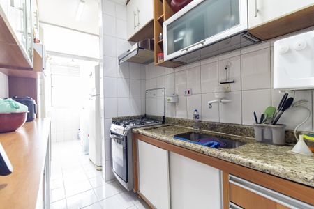 Apartamento à venda com 61m², 3 quartos e 2 vagas Apartamento à venda com 61m², 3 quartos e 2 vagasCozinha
