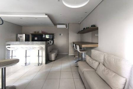 Apartamento à venda com 61m², 3 quartos e 1 vaga Apartamento à venda com 61m², 3 quartos e 1 vagaÁrea comum - Salão de Festas