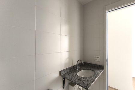 Apartamento à venda com 61m², 3 quartos e 1 vaga Apartamento à venda com 61m², 3 quartos e 1 vagaBanheiro 2